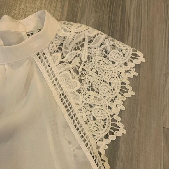 Womens white lace top size L - Picture 2 of 5